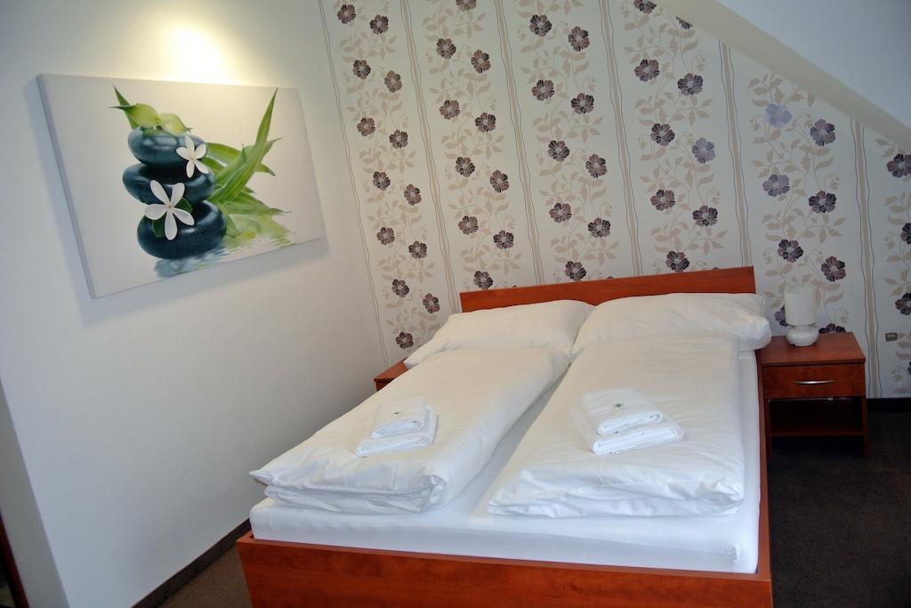 Penzion Furman U Hoffera Vráble Chambre photo